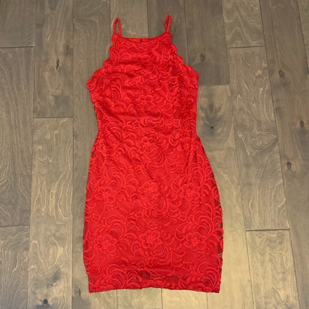 Red bodycon dress